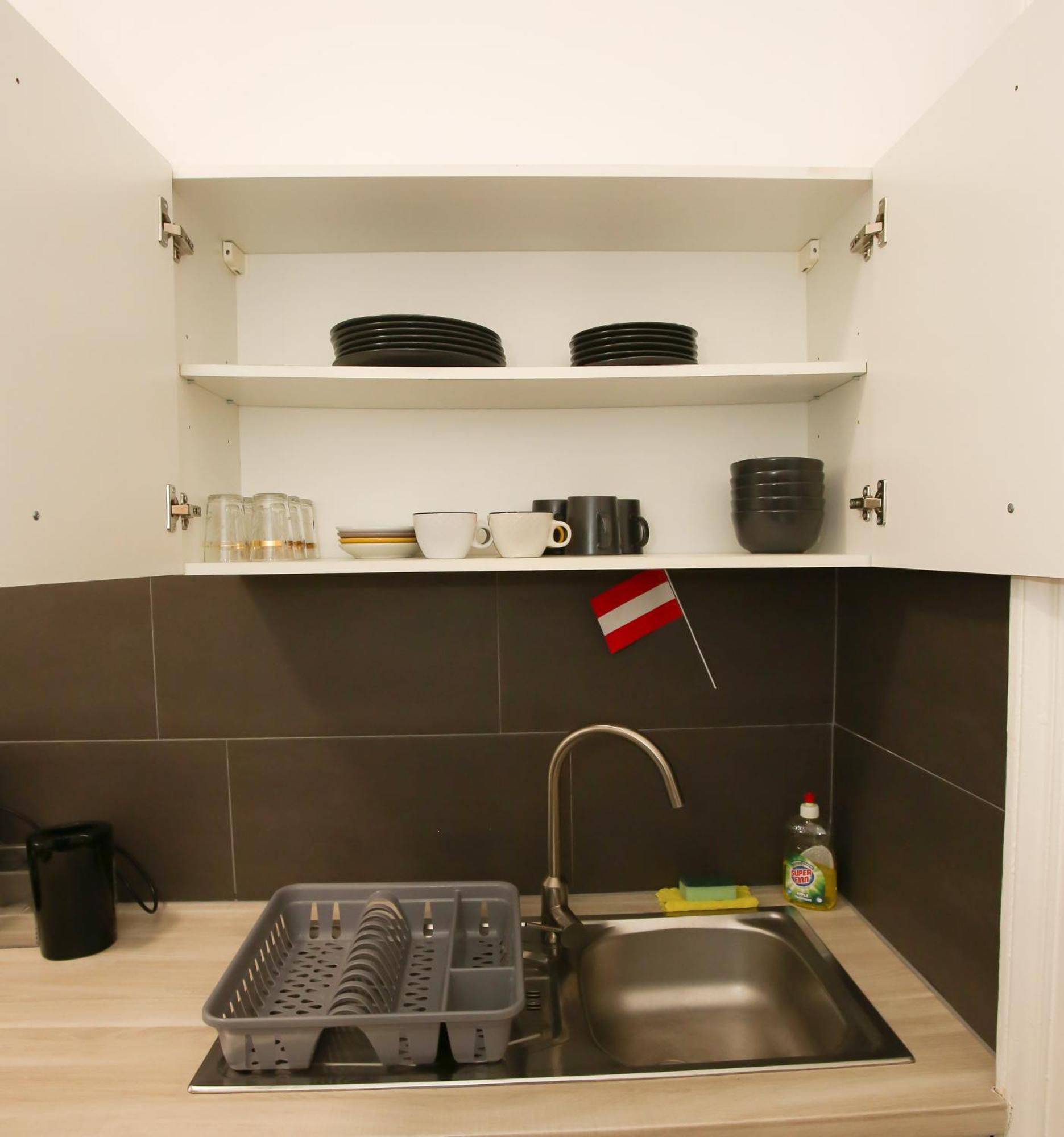 Downtown Bliss Modern Retreat With Free Parking And Fast Internet 600 Mbits Apartment Viena Exterior foto