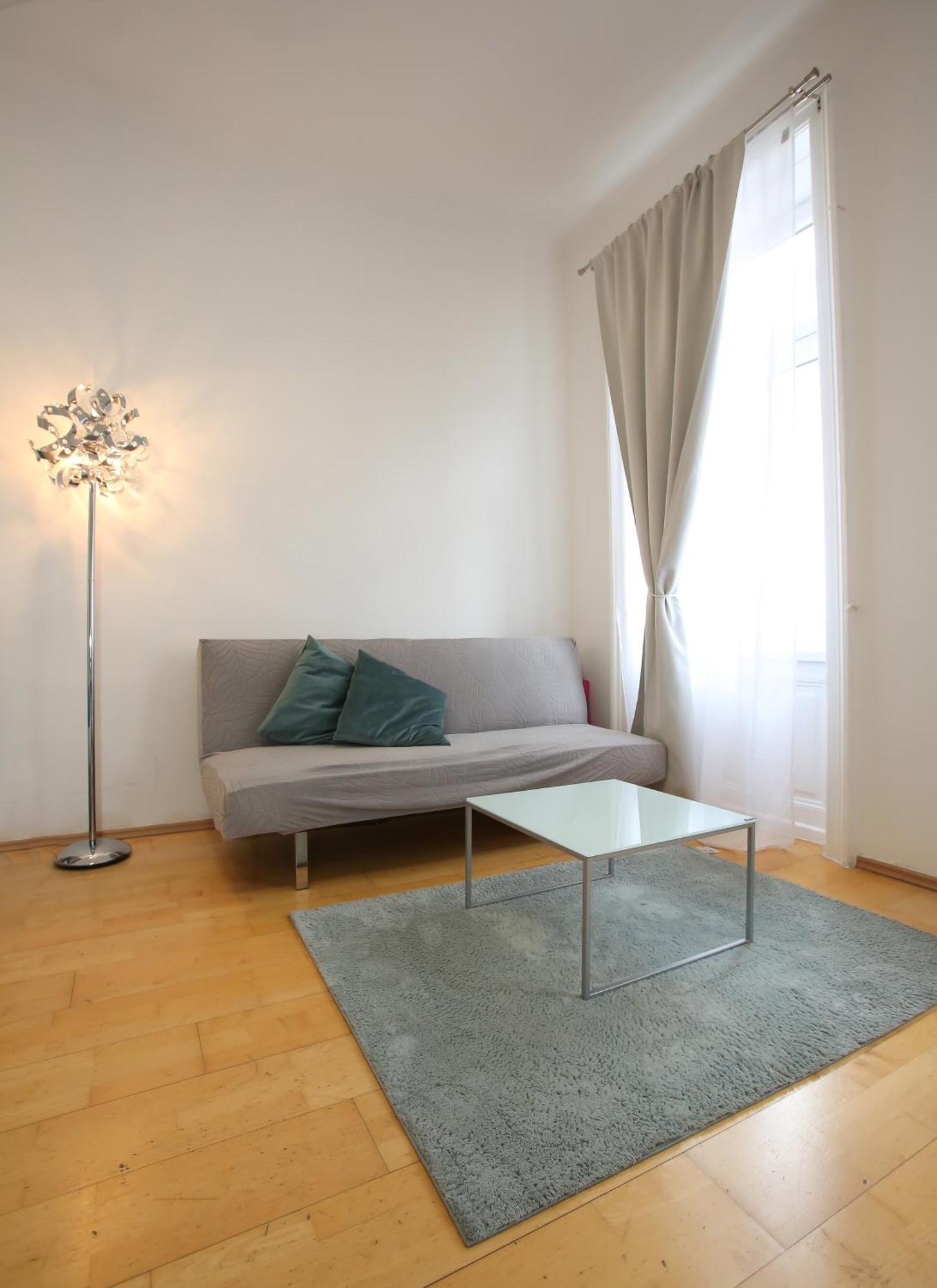 Downtown Bliss Modern Retreat With Free Parking And Fast Internet 600 Mbits Apartment Viena Exterior foto