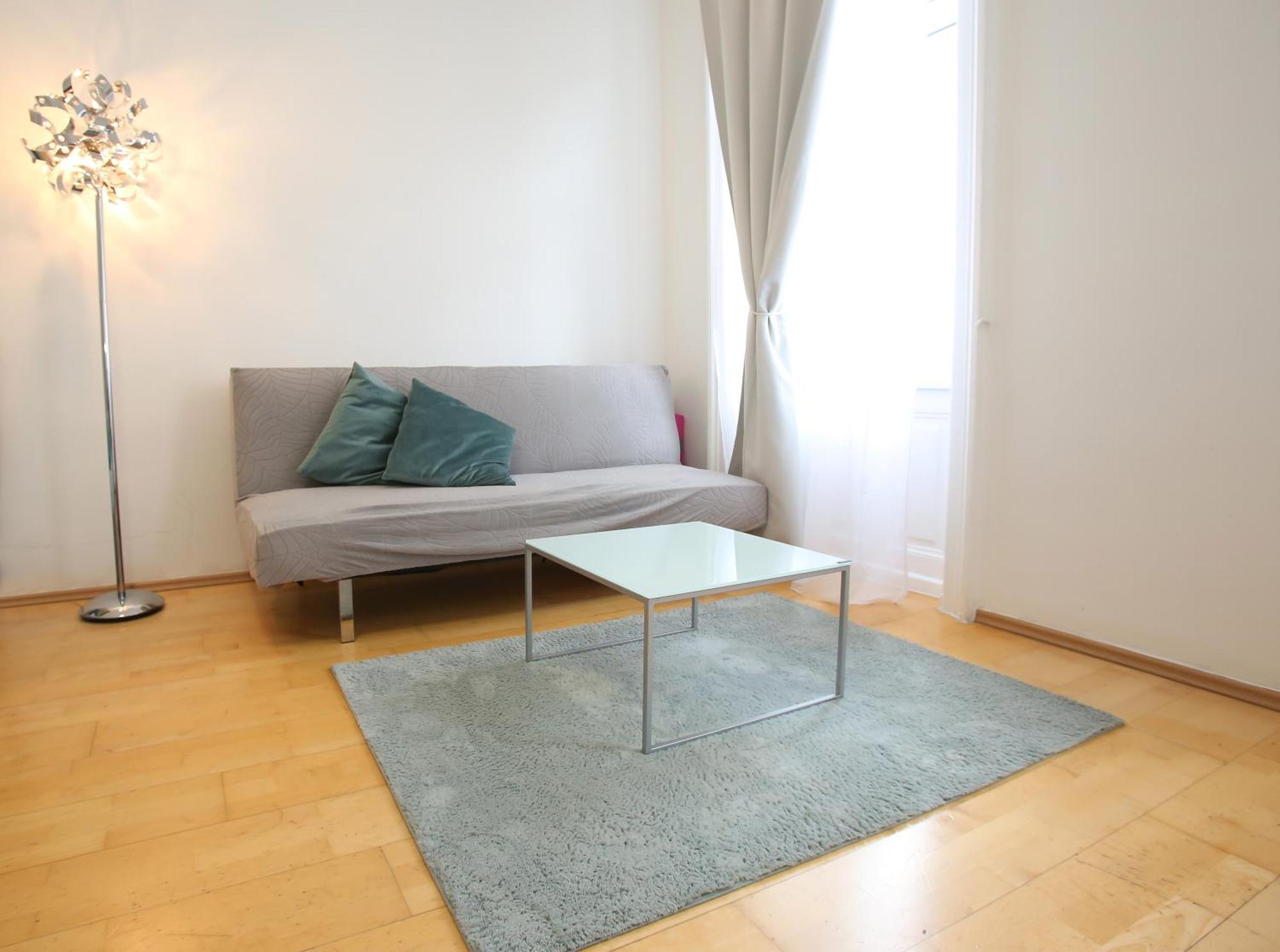 Downtown Bliss Modern Retreat With Free Parking And Fast Internet 600 Mbits Apartment Viena Exterior foto