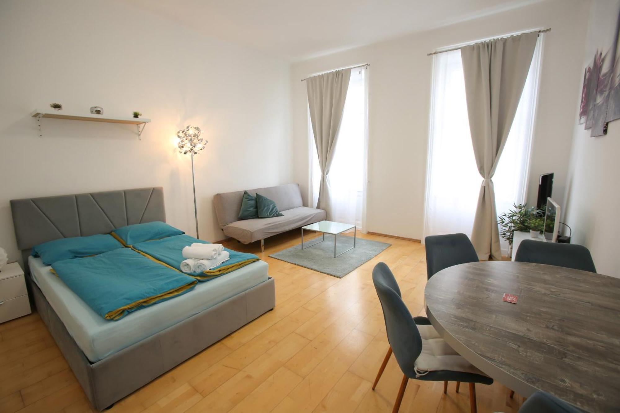 Downtown Bliss Modern Retreat With Free Parking And Fast Internet 600 Mbits Apartment Viena Exterior foto